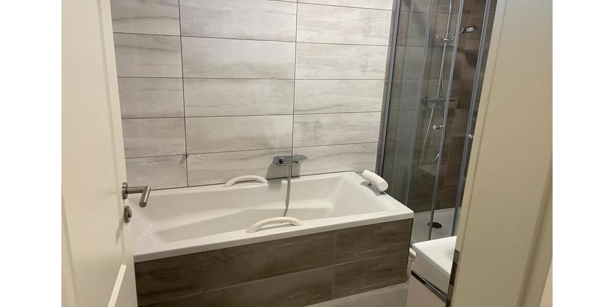 Reihenhaus Kaiserslautern Bahnheim - 4 Zimmer, 140 m&sup2;, 1.800&euro; | Angebot:26101572