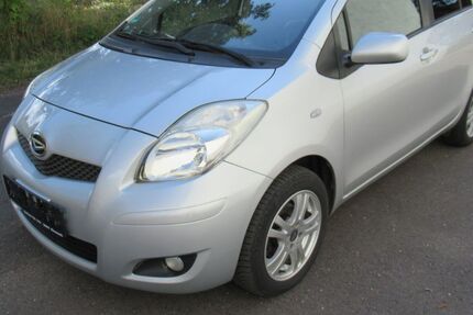 Daihatsu Charade 64.623 km 5.499 &euro; Eisenach 99817