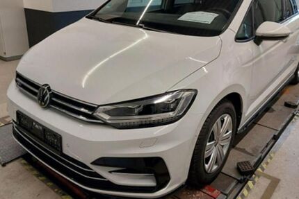 VW Touran 10.690 km 32.950 &euro; Dessau-Roßlau 06842