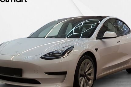 Tesla Model 3 45.173 km 24.923 &euro; Eschborn 65760