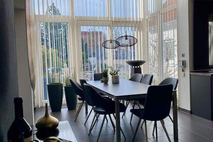 Haus Pleinfeld - 5 Zimmer, 201 m&sup2;, 785.000&euro; | Angebot:25669926