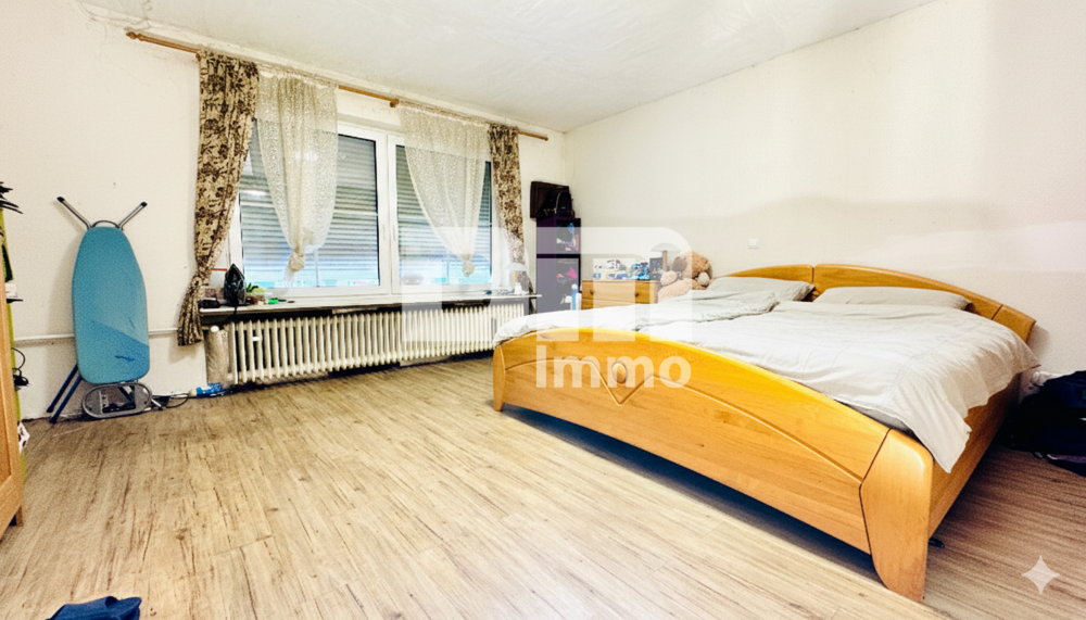Umfangreich saniertes EFH inkl. PV-Anlage, Terrasse, Wintergarten und Garage - Einfamilienhaus Ahnatal | Angebot:26931867