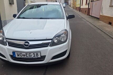 Opel Astra 179.000 km 2.450 &euro; Worms 67550