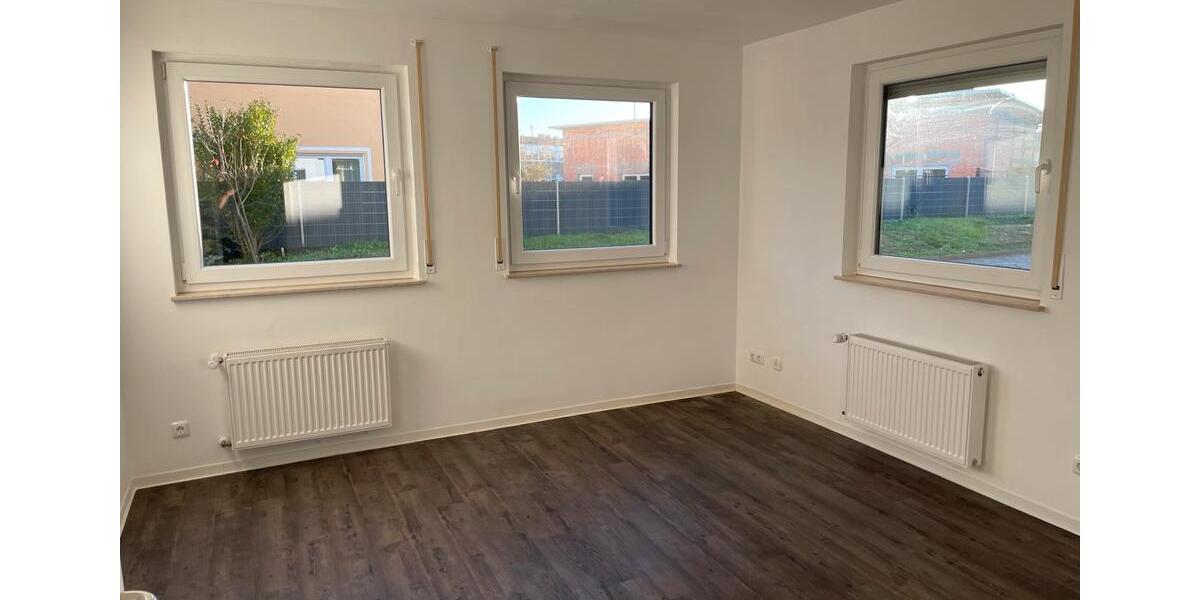 Erdgeschoßwohnung Hirzenhain - 1 Zimmer, 120 m&sup2;, 1.400&euro; | Angebot:26395133