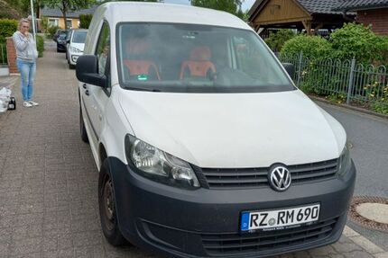 VW Caddy 264.000 km 4.200 &euro; Mölln 23879