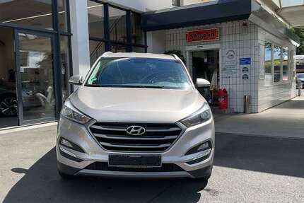 Hyundai TUCSON 129.000 km 13.600 &euro; Neuhof 36119