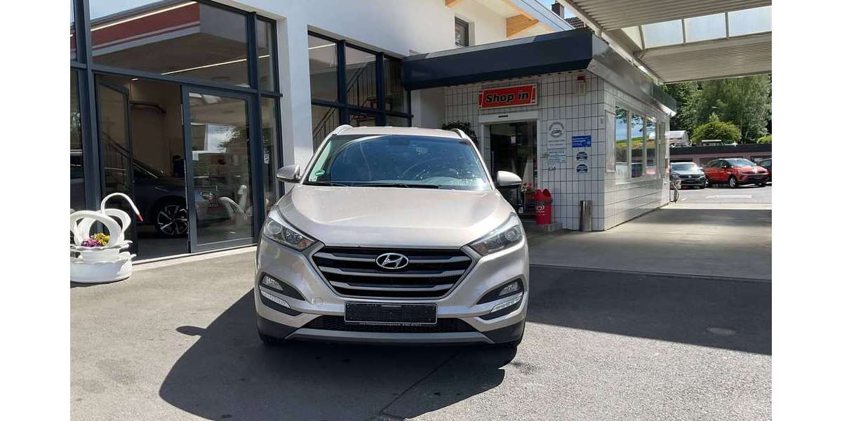 Hyundai TUCSON 129.000 km 13.600 &euro; Neuhof 36119