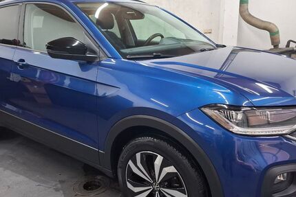 VW T-Cross 18.341 km 22.990 &euro; Cottbus 03042