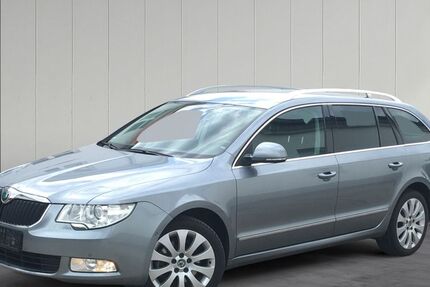 Skoda Superb 177.486 km 8.990 € Leipzig 04357