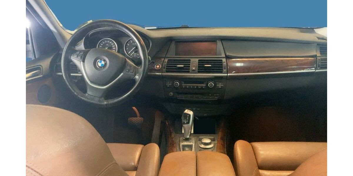 BMW X5 200.000 km 8.999 &euro; Berlin 13405
