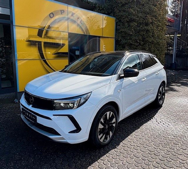 Opel Grandland (X) 24.218 km 27.990 &euro; Battenberg (Eder) 35088