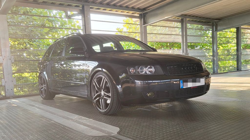 Audi A4 230.390 km 8.995 &euro; Anger 83454