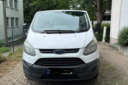 Ford Transit Custom 284.000 km 6.800 &euro; Frankfurt am Main 60389