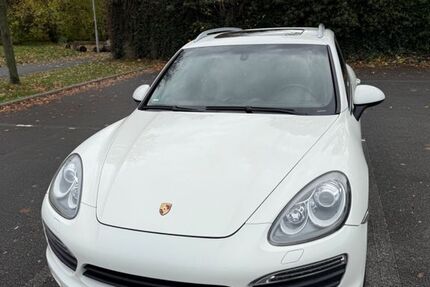 Porsche Cayenne 224.000 km 17.799 &euro; Stein 90547