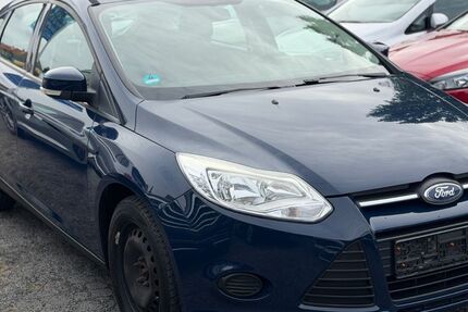 Ford Focus 152.600 km 2.490 &euro; Salzgitter 38229