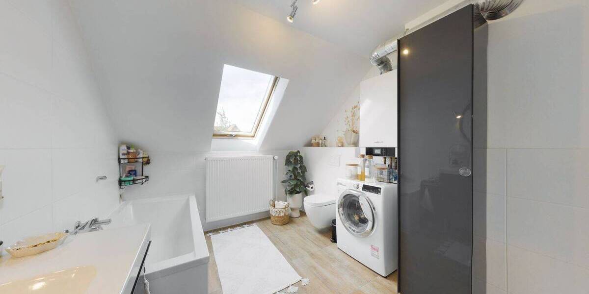 Mehrfamilienhaus, Wohnhaus Neustadt Poggenhagen - 9 Zimmer, 290 m&sup2;, 439.000&euro; | Angebot:26435877