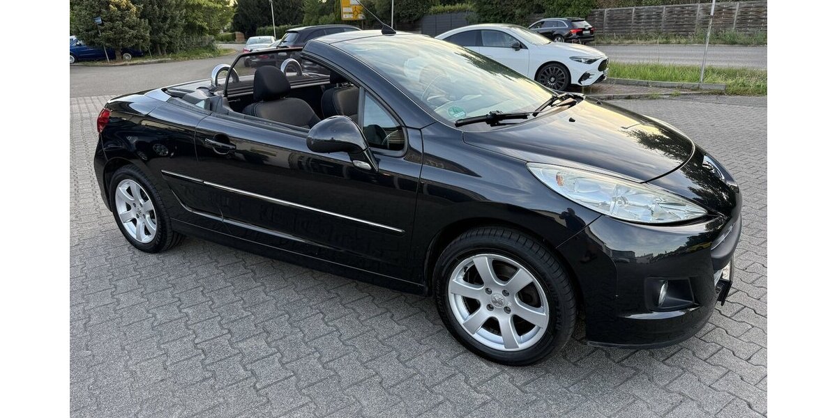 Peugeot 207CC 150.000 km 1.750 &euro; Schorndorf 73614