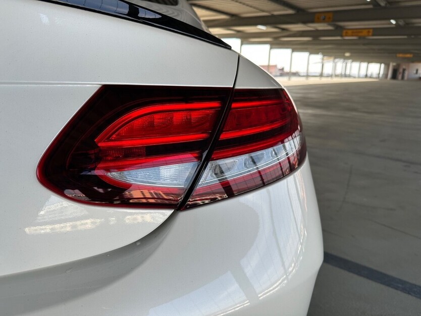 c300
