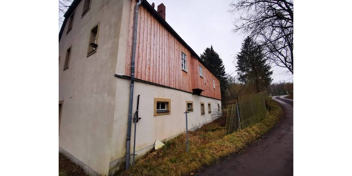 Mehrfamilienhaus, Wohnhaus Grünberg Grünberg - 7 Zimmer, 262 m&sup2;, 118.000&euro; | Angebot:26658942