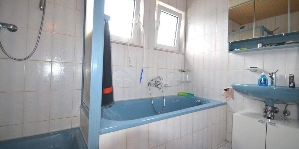 Mehrgenerationenhaus am Heuweg - frei ab Februar 2026 7 zimmer