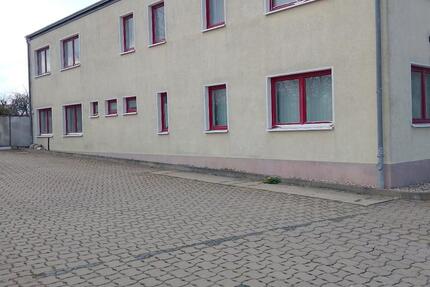 Gewerbeobjekt Aschersleben - 1.000&euro; | Angebot:25056113