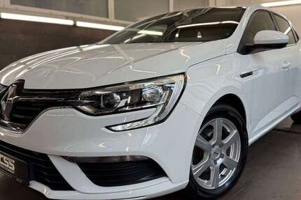 Renault Megane 95.158 km 9.988 &euro; Cottbus 03044