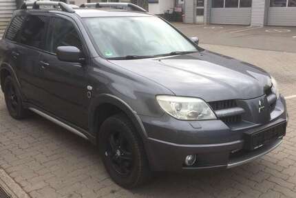 Mitsubishi Outlander 223.615 km 2.699 &euro; Bad Wurzach 88410