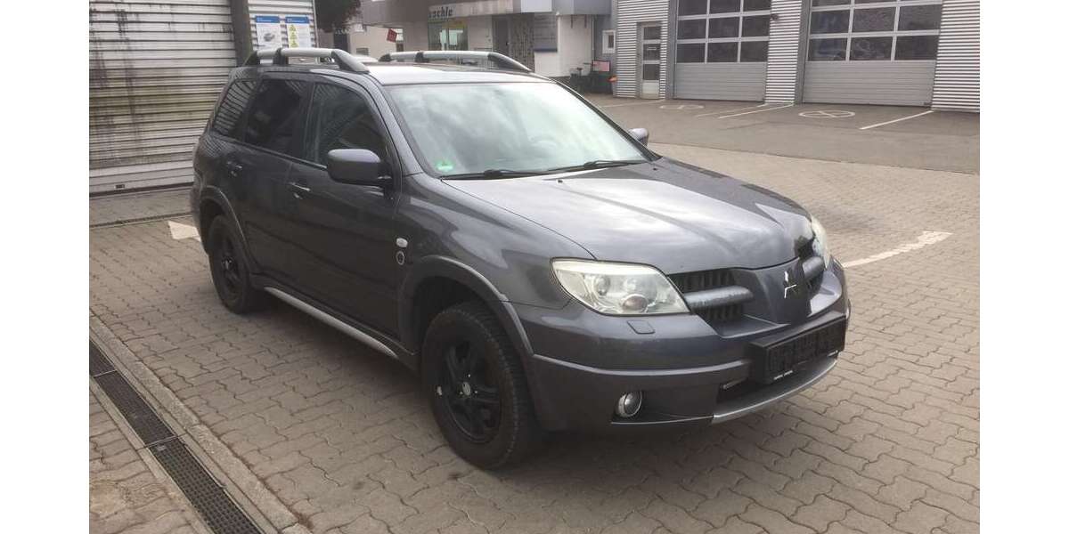 Mitsubishi Outlander 223.615 km 2.699 &euro; Bad Wurzach 88410