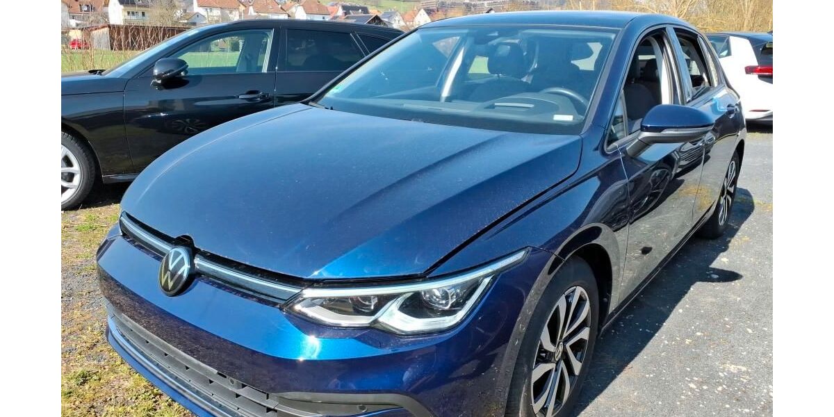 VW Golf 66.111 km 23.890 &euro; Pfalzgrafenweiler 72285