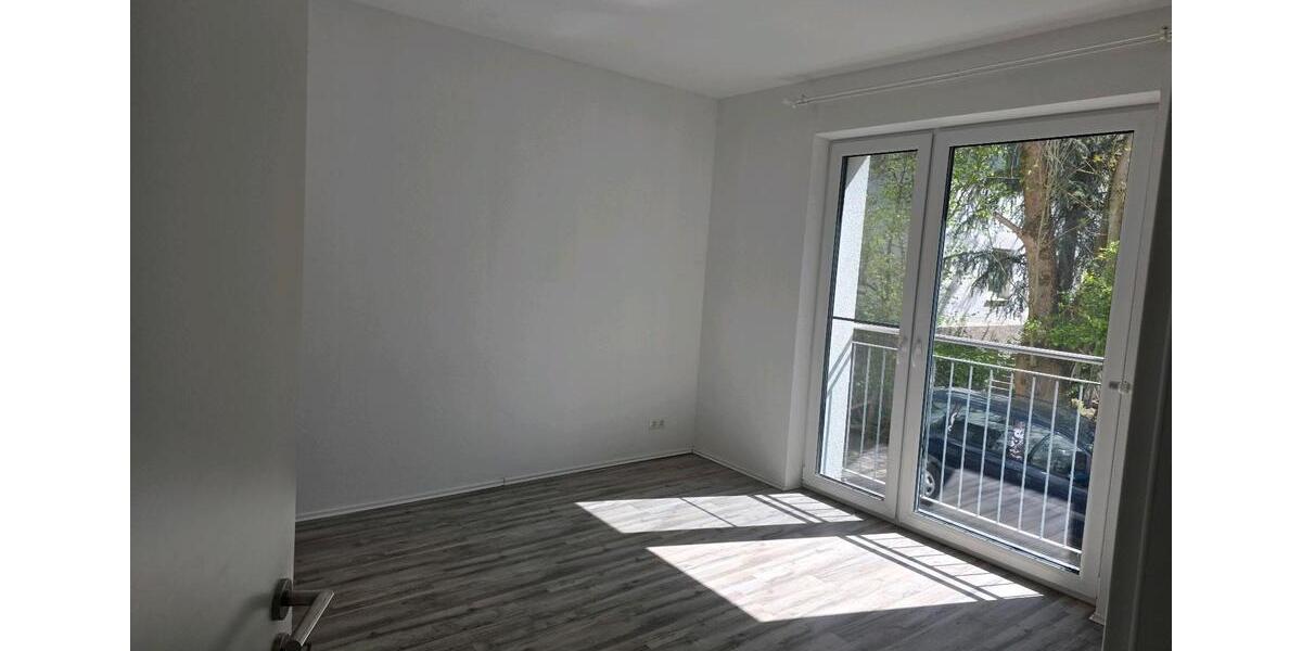 Erdgeschoßwohnung Marsberg - 2 Zimmer, 76 m&sup2;, 900&euro; | Angebot:26402854