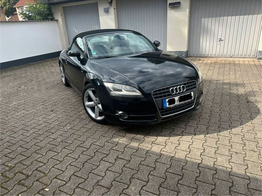 TT