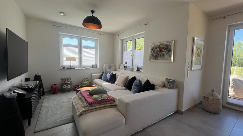 Einfamilienhaus Rhede (Ems) - 5 Zimmer, 140 m&sup2;, 1.800&euro; | Angebot:26492128
