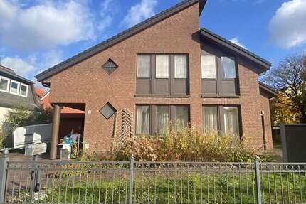 Haus zum Kaufen in Oldenburg 510.000 € 185 m² 7 zimmer