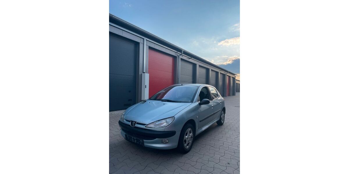 Peugeot 206 212.322 km 2.490 &euro; Sachsenheim 74343