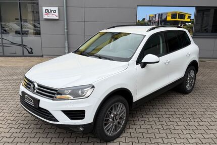 VW Touareg 142.000 km 23.990 &euro; Lohne 49393