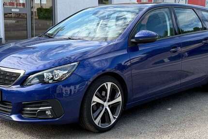 Peugeot 308 104.644 km 9.900 &euro; Völklingen 66333