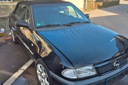 Opel Astra 143.000 km 1.350 &euro; Waldachtal 72178