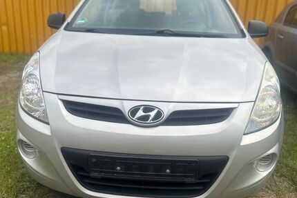 Hyundai i20 137.000 km 3.000 &euro; Lübeck 23560