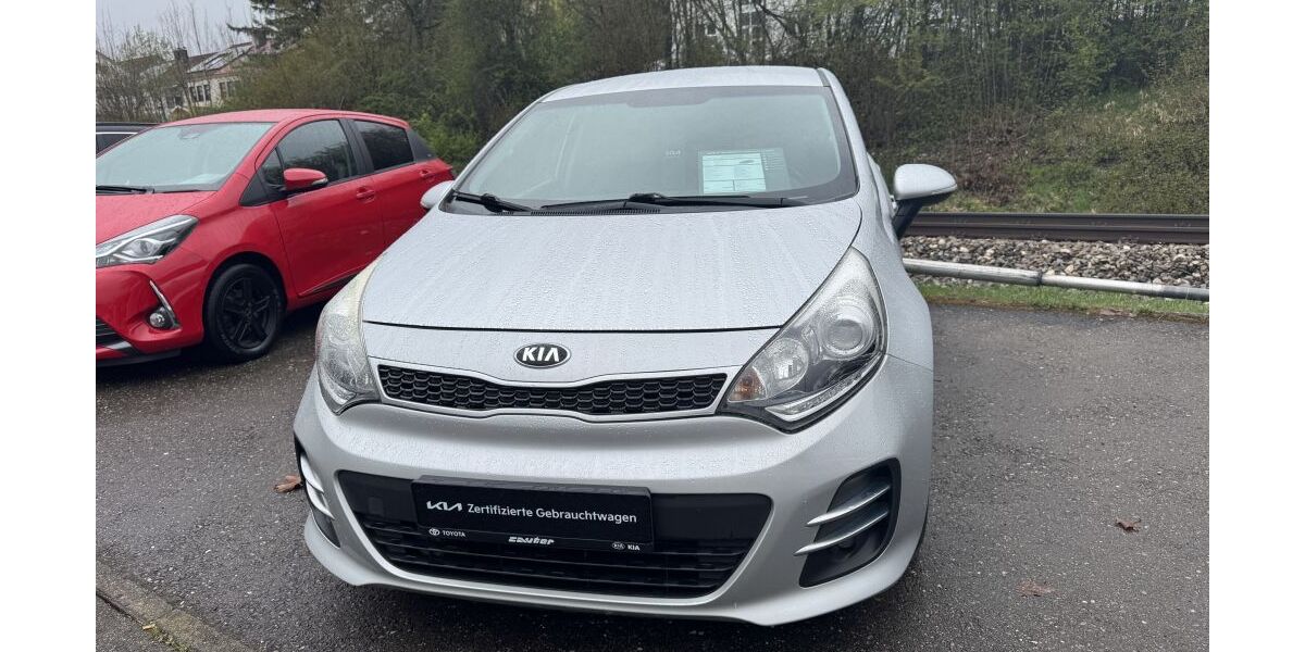 Kia Rio 115.000 km 7.490 &euro; Albstadt 72458
