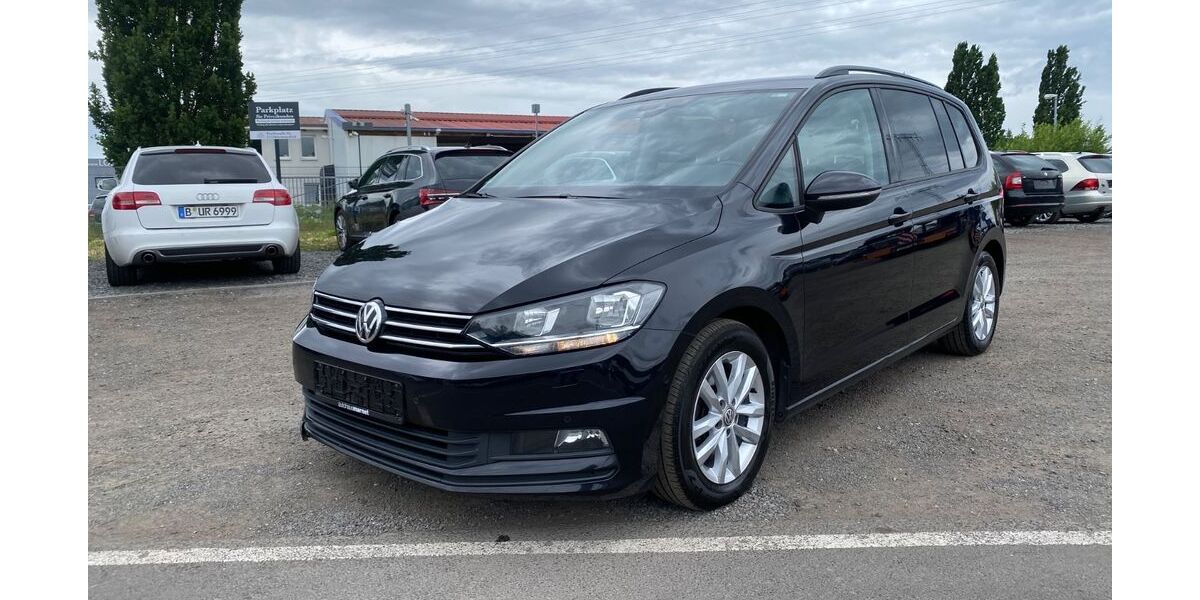 VW Touran 167.250 km 13.899 &euro; Blankenfelde-Mahlow 15831