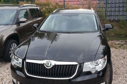 Skoda Superb 281.000 km 5.500 &euro; Chemnitz 09131