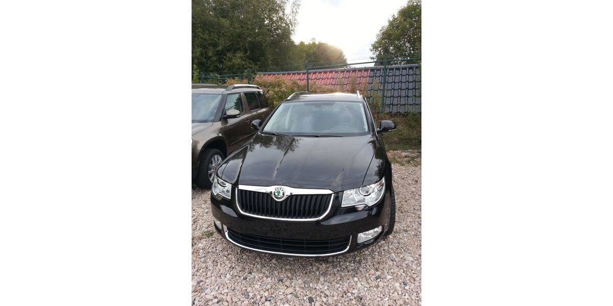 Skoda Superb 281.000 km 5.500 &euro; Chemnitz 09131