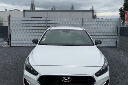 Hyundai i30 175.210 km 8.300 &euro; KEHL 77694