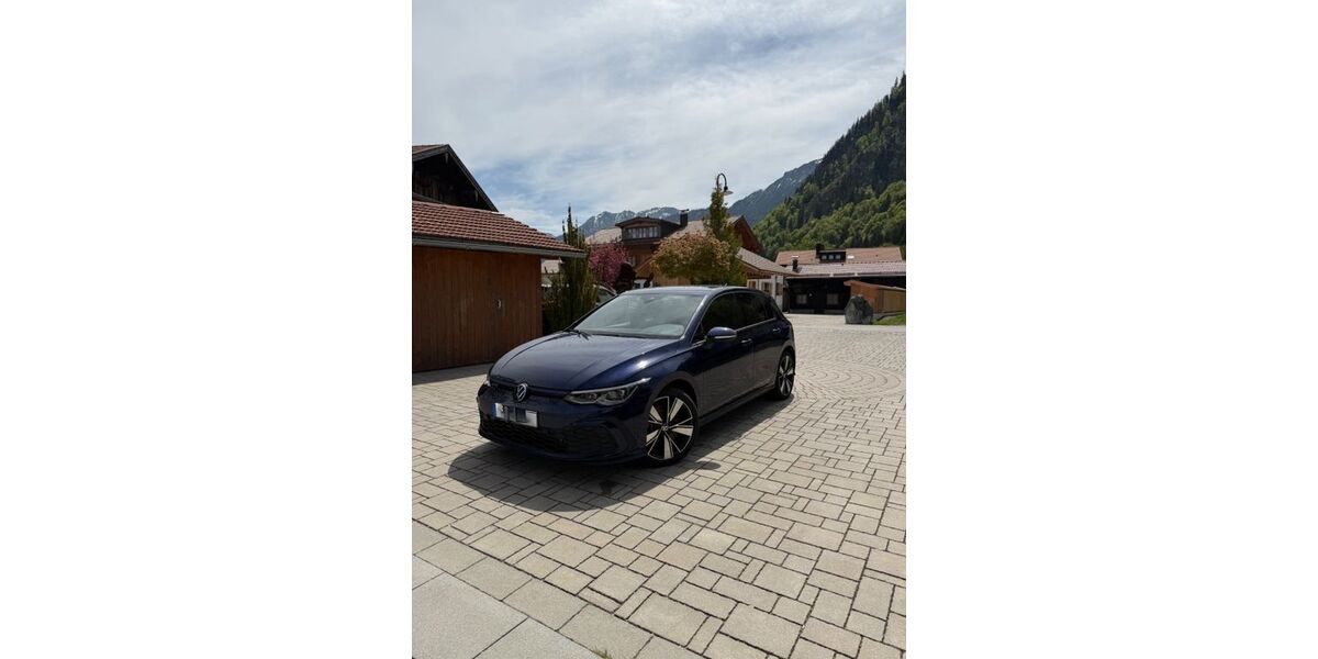 VW Golf 99.000 km 20.999 &euro; Pfronten 87459