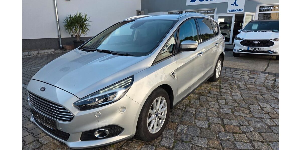 Ford S-Max 86.000 km 17.680 &euro; Potsdam 14469