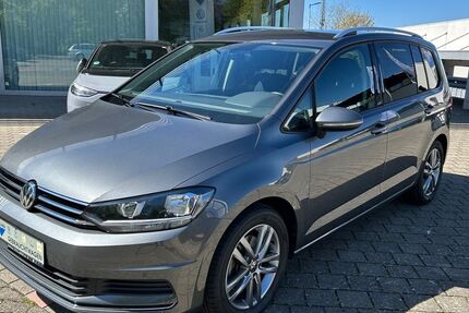 VW Touran 80.668 km 23.880 &euro; Müllheim 79379