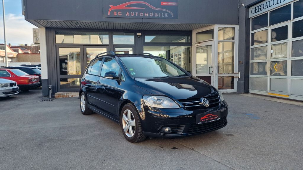 VW Golf 162.000 km 4.499 &euro; Metzingen 72555
