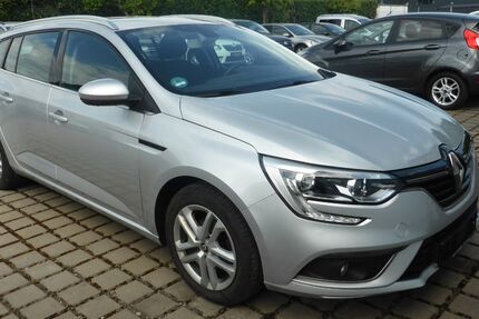 Renault Megane 87.300 km 8.990 &euro; Wolfenbüttel 38304