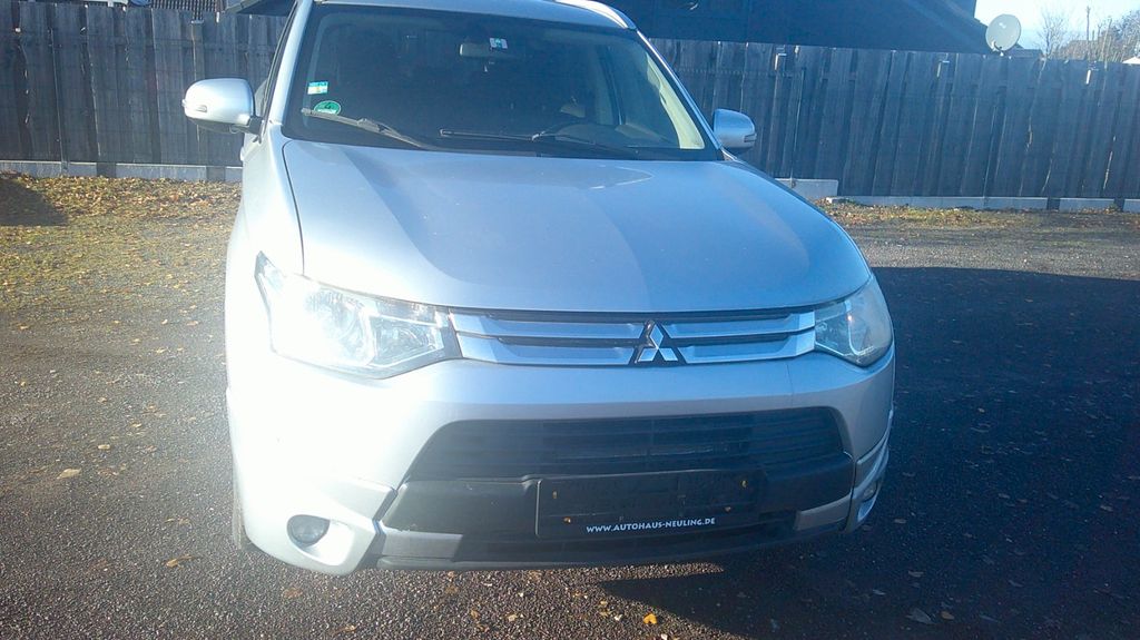 Mitsubishi Outlander 225.000 km 6.500 &euro; Rötgesbüttel 38531