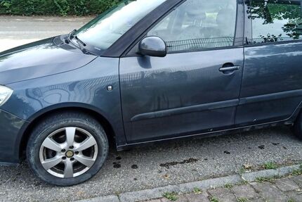 Skoda Fabia 167.016 km 1.450 &euro; Künzelsau 74653
